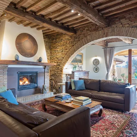 L'olmo Agriturismo Di Charme *
