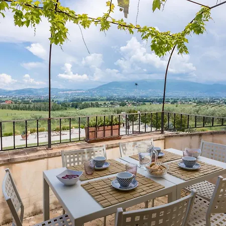 L'olmo Agriturismo Di Charme Landhuis *
