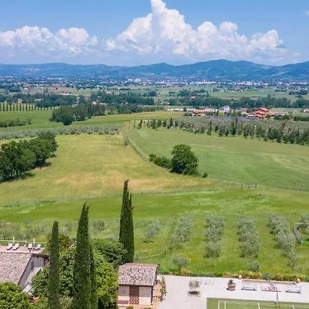 L'olmo Agriturismo Di Charme Landhuis