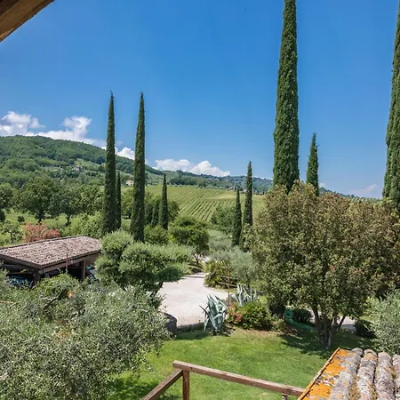 L'olmo Agriturismo Di Charme Landhuis