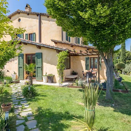 L'olmo Agriturismo Di Charme Landhaus